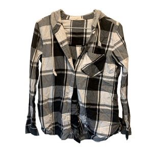 Button up plaid long sleeve w hood